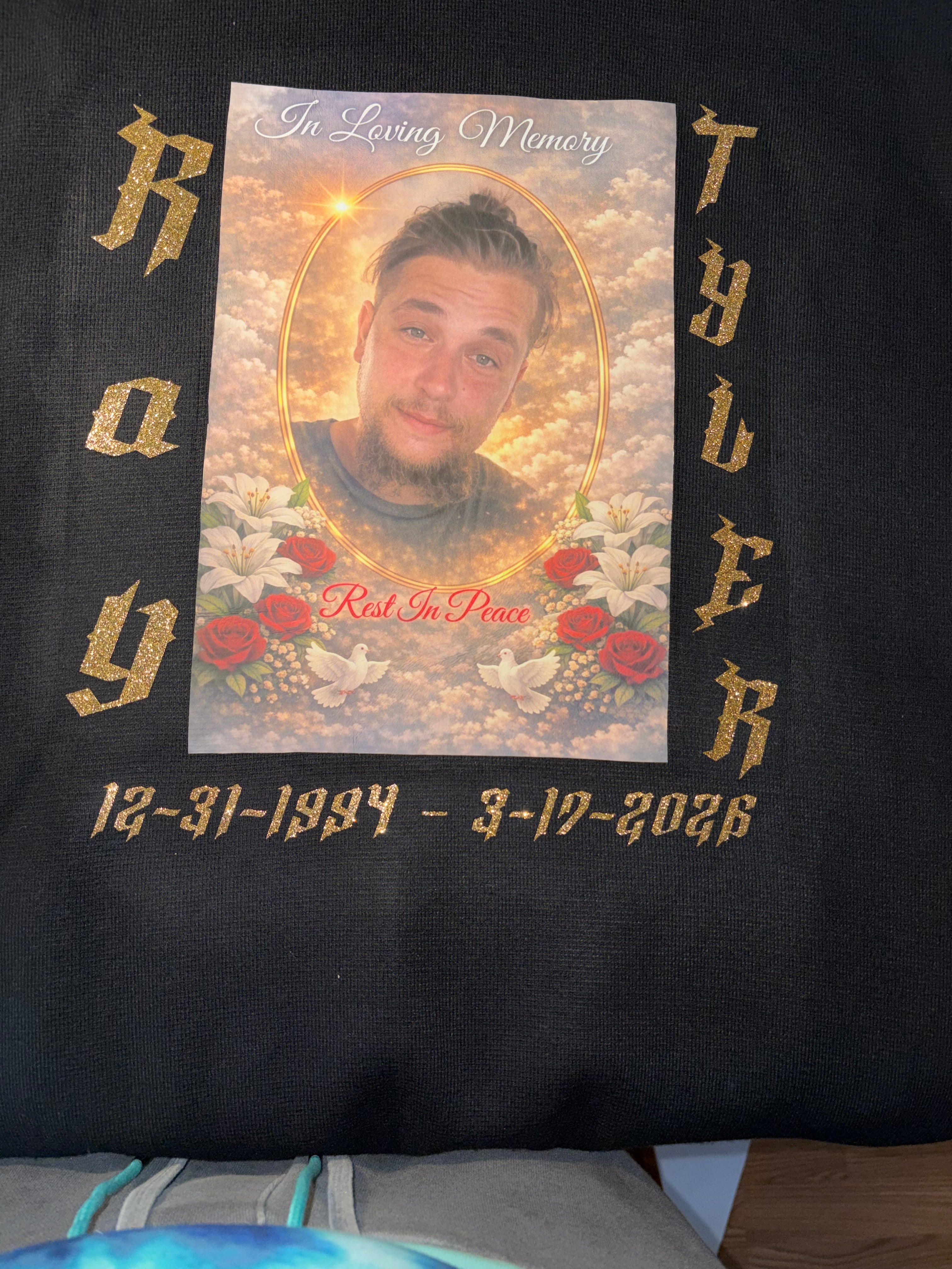 Custom t-shirt & hoodies